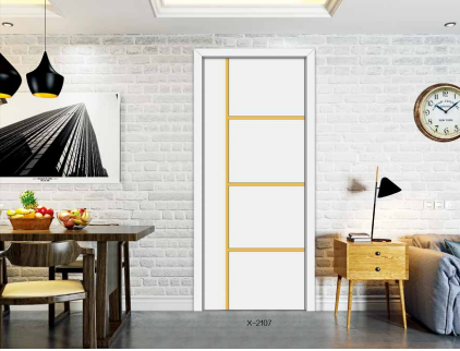 鑫順來(lái)X-2107雕花描色平開(kāi)隔音實(shí)木烤漆門(mén)